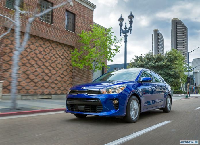 2018 Kia Rio Sedan - фотография 5 из 22