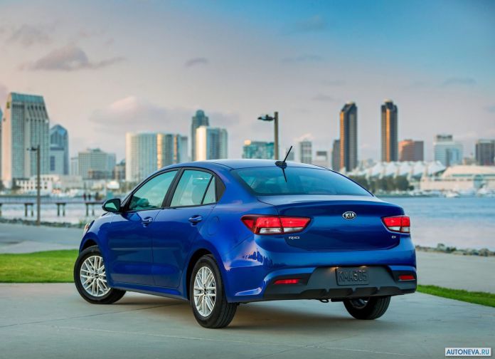 2018 Kia Rio Sedan - фотография 10 из 22