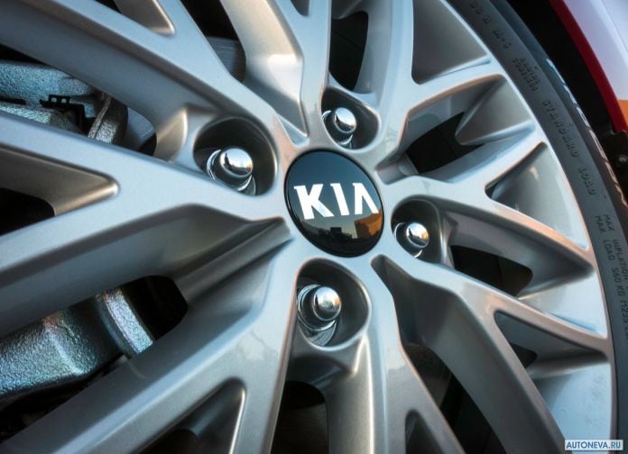 2018 Kia Rio Sedan - фотография 20 из 22