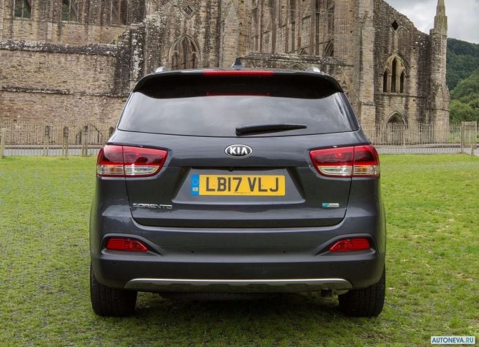 2018 Kia Sorento - фотография 7 из 33