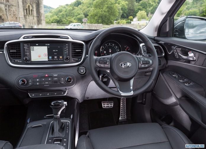 2018 Kia Sorento - фотография 12 из 33