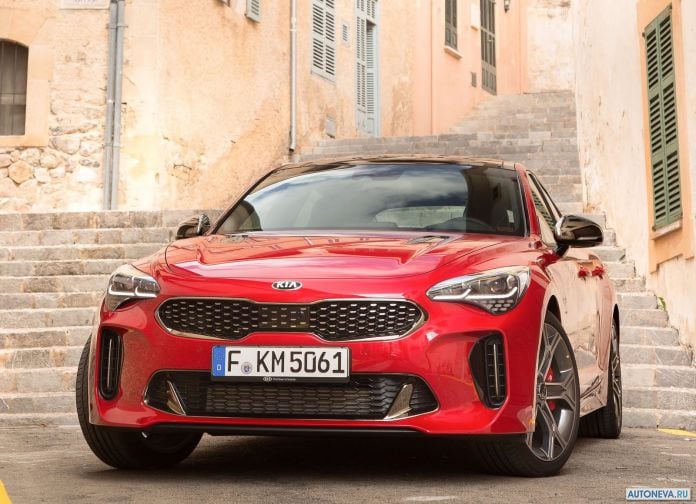 2018 Kia Stinger - фотография 4 из 255