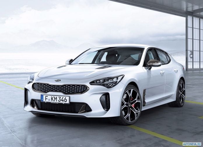 2018 Kia Stinger - фотография 9 из 255