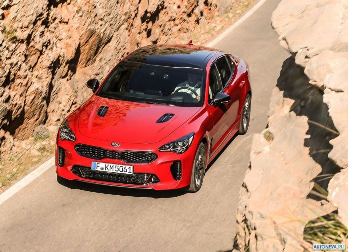 2018 Kia Stinger - фотография 27 из 255