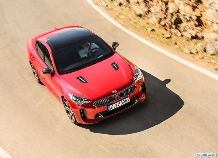 2018 Kia Stinger - фотография 28 из 255