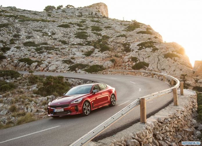 2018 Kia Stinger - фотография 50 из 255