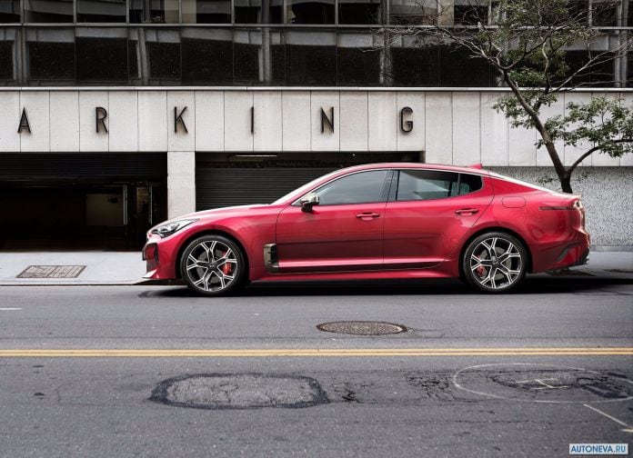 2018 Kia Stinger - фотография 74 из 255