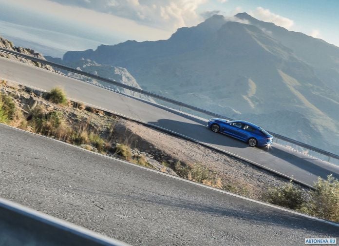 2018 Kia Stinger - фотография 78 из 255
