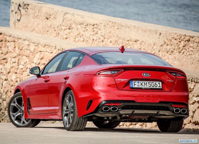 2018 Kia Stinger - фотография 82 из 255