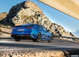kia_2018_stinger_090.jpg