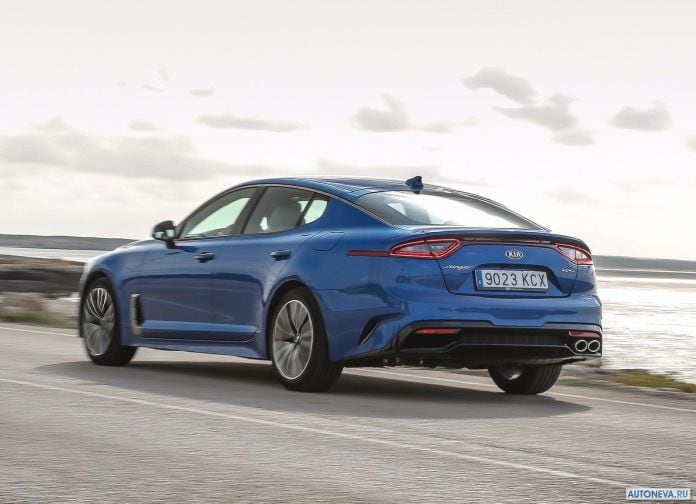 2018 Kia Stinger - фотография 95 из 255