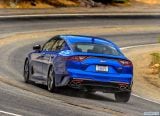 kia_2018_stinger_097.jpg