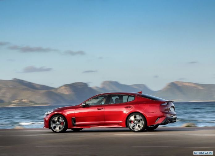2018 Kia Stinger - фотография 109 из 255