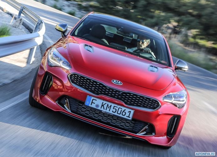 2018 Kia Stinger - фотография 119 из 255