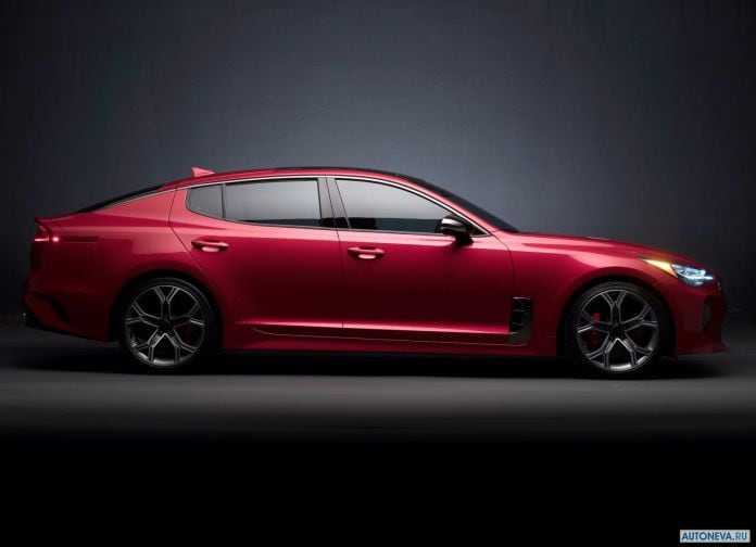 2018 Kia Stinger - фотография 132 из 255