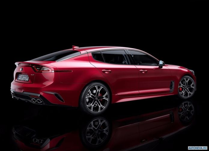 2018 Kia Stinger - фотография 135 из 255