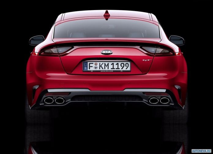 2018 Kia Stinger - фотография 142 из 255