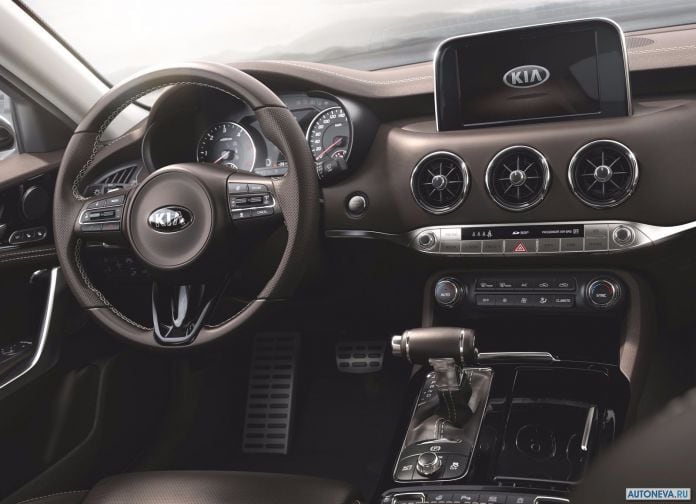 2018 Kia Stinger - фотография 143 из 255