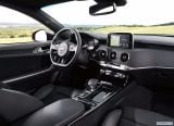 kia_2018_stinger_149.jpg