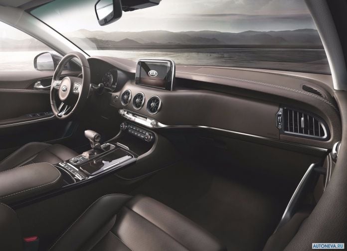 2018 Kia Stinger - фотография 158 из 255