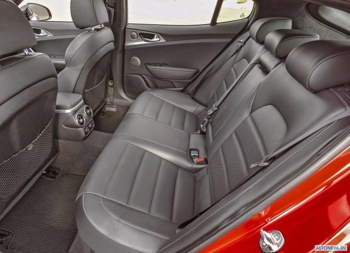 2018 Kia Stinger - фотография 169 из 255