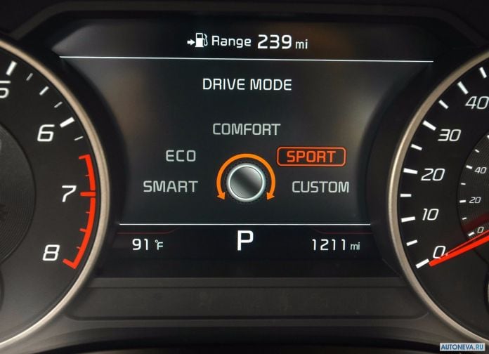 2018 Kia Stinger - фотография 191 из 255