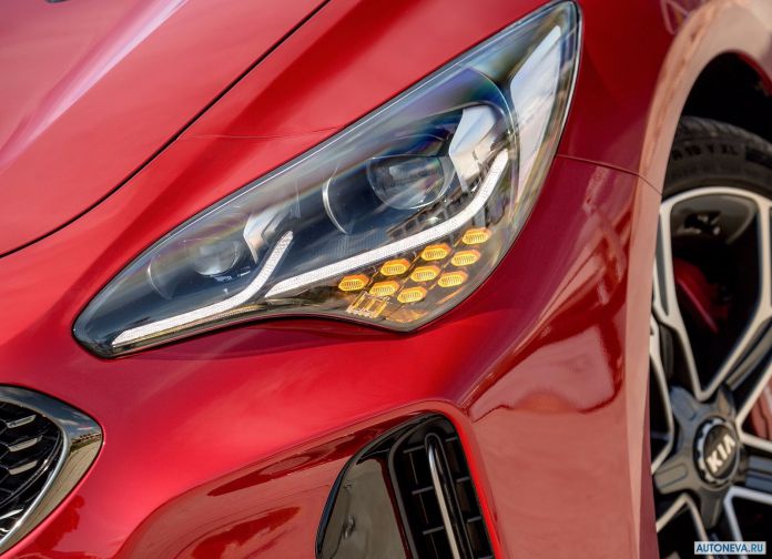 2018 Kia Stinger - фотография 205 из 255