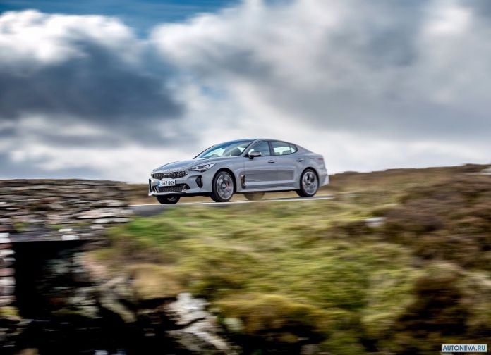2018 Kia Stinger UK-version - фотография 49 из 206
