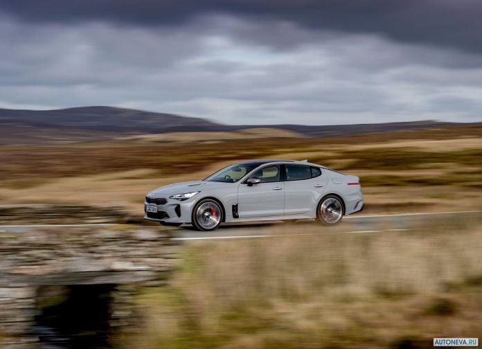 2018 Kia Stinger UK-version - фотография 51 из 206