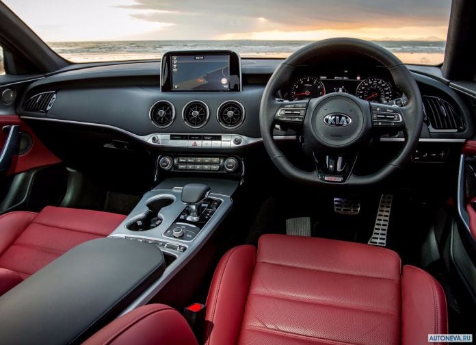 2018 Kia Stinger UK-version - фотография 100 из 206