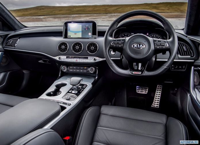 2018 Kia Stinger UK-version - фотография 103 из 206