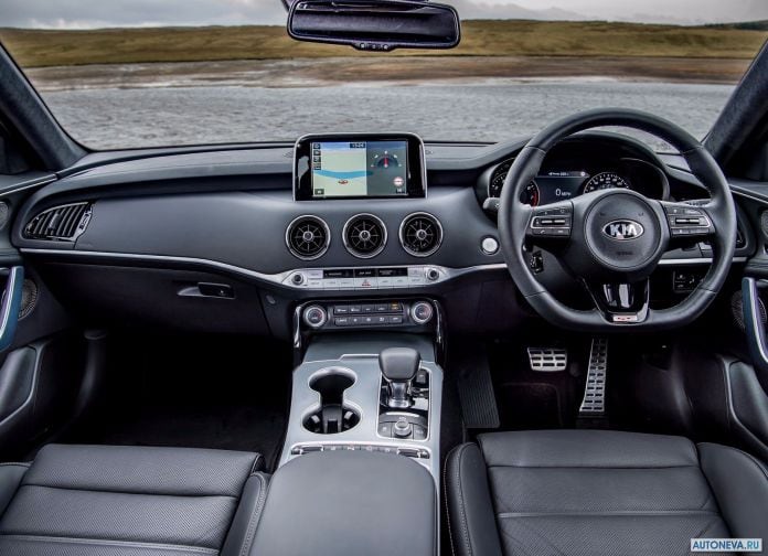 2018 Kia Stinger UK-version - фотография 104 из 206