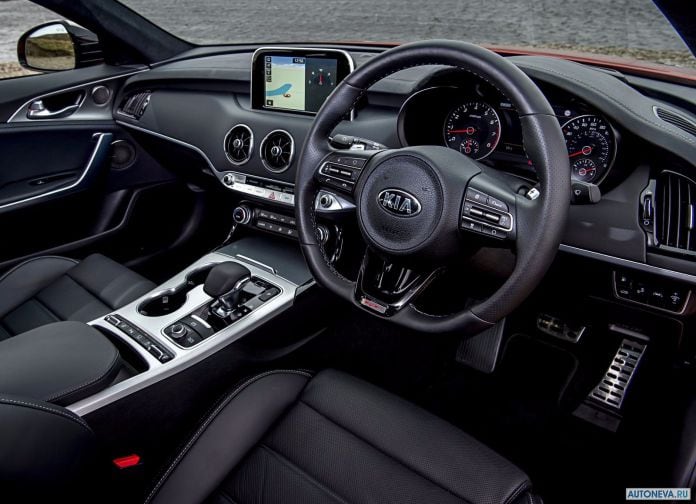2018 Kia Stinger UK-version - фотография 107 из 206