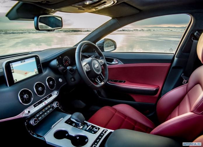 2018 Kia Stinger UK-version - фотография 113 из 206