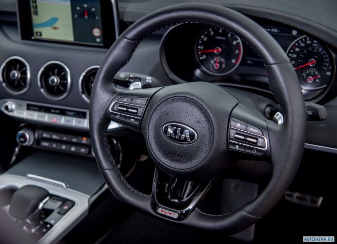2018 Kia Stinger UK-version - фотография 116 из 206