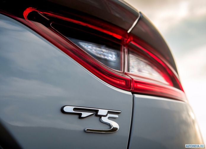 2018 Kia Stinger UK-version - фотография 174 из 206