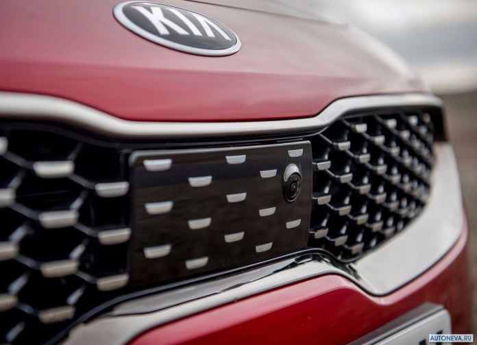 2018 Kia Stinger UK-version - фотография 178 из 206