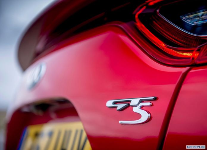 2018 Kia Stinger UK-version - фотография 195 из 206