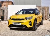 kia_2018_stonic_010.jpg