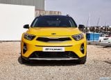 kia_2018_stonic_080.jpg
