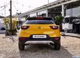 kia_2018_stonic_085.jpg