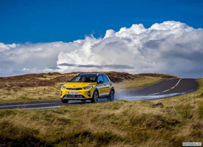 2018 Kia Stonic UK-version - фотография 44 из 180