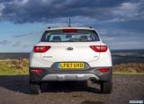 kia_2018_stonic_uk_version_100.jpg