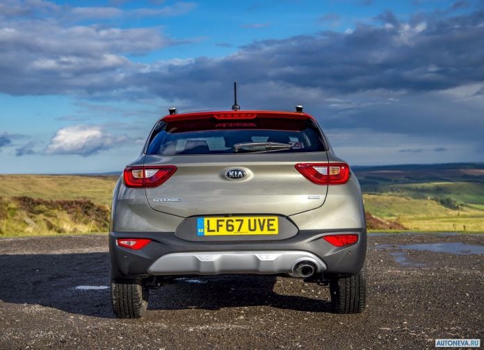 2018 Kia Stonic UK-version - фотография 101 из 180
