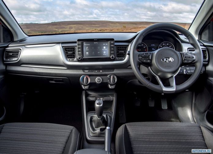 2018 Kia Stonic UK-version - фотография 108 из 180