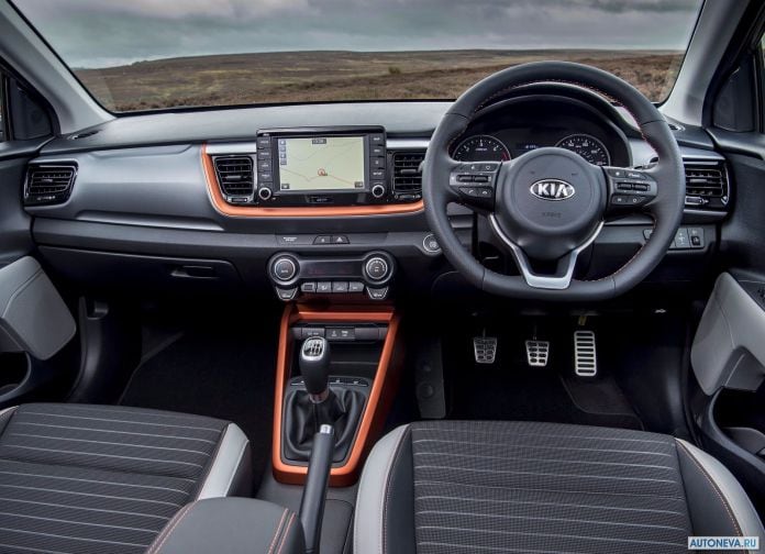 2018 Kia Stonic UK-version - фотография 111 из 180