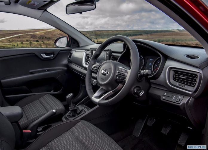 2018 Kia Stonic UK-version - фотография 114 из 180