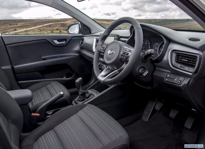 2018 Kia Stonic UK-version - фотография 116 из 180