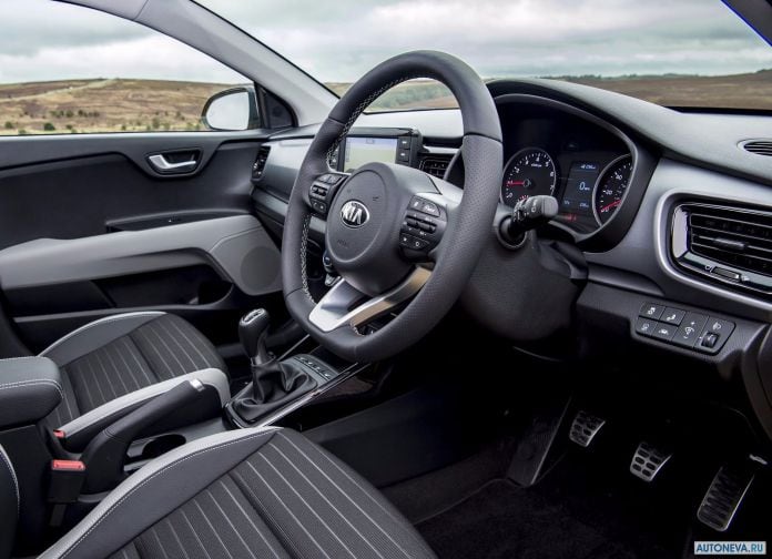 2018 Kia Stonic UK-version - фотография 117 из 180
