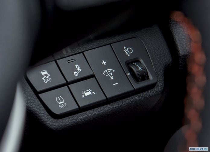 2018 Kia Stonic UK-version - фотография 132 из 180
